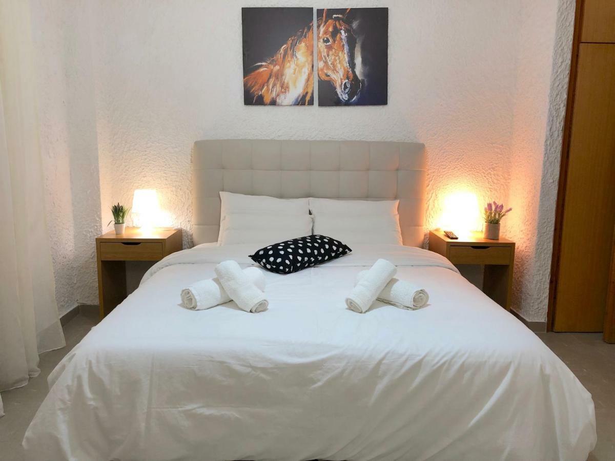Katerina Apartments Неос Пиргос Екстериор снимка
